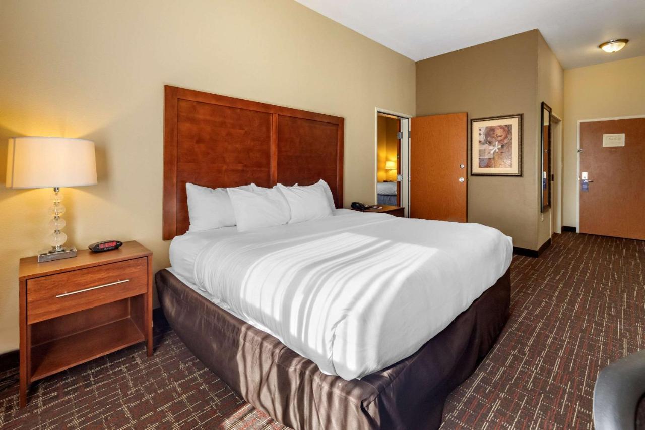 Comfort Inn & Suites Shawnee North Near I-40 Exteriér fotografie