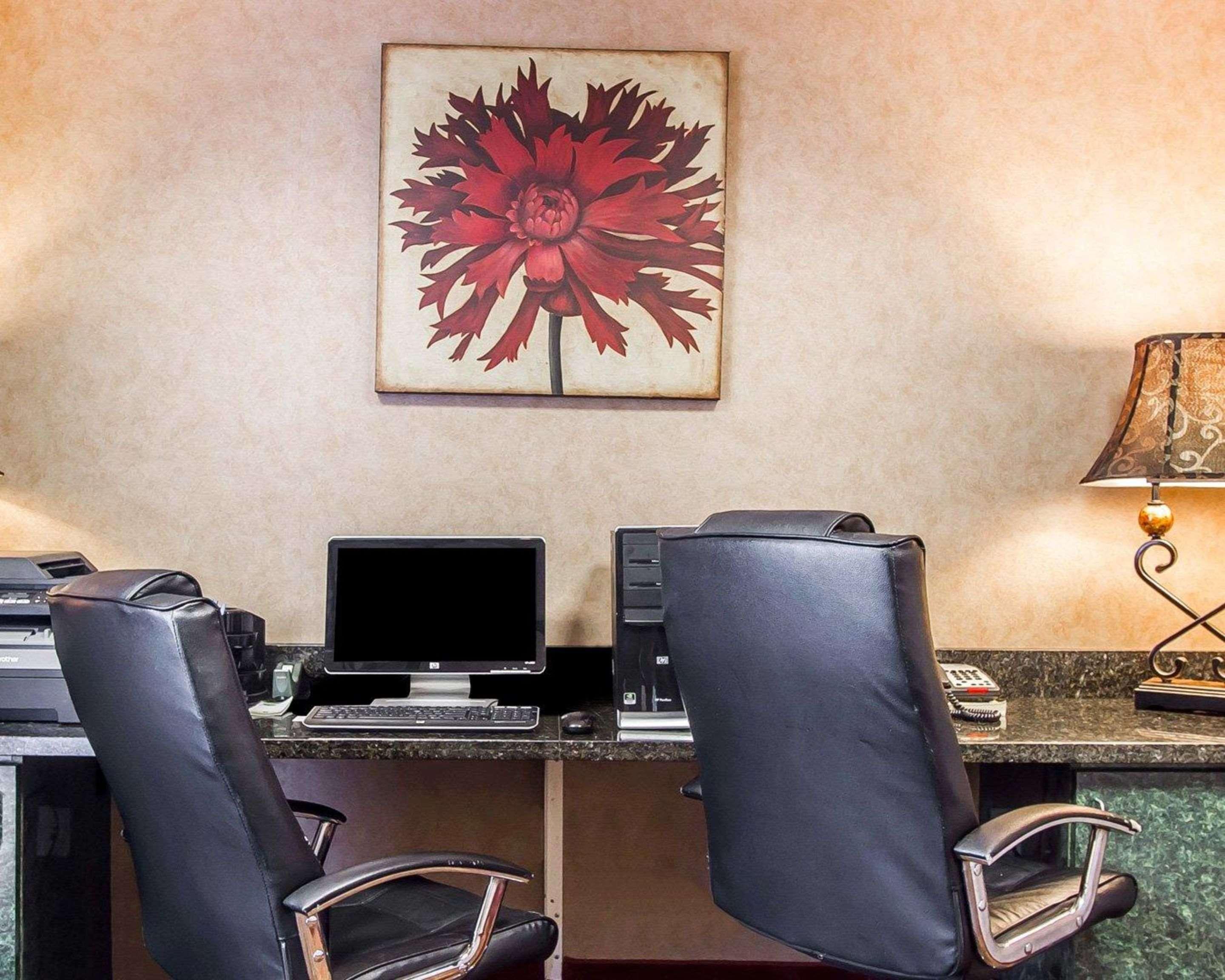 Comfort Inn & Suites Shawnee North Near I-40 Exteriér fotografie